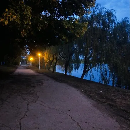 Elena De Inchiriat Guest house