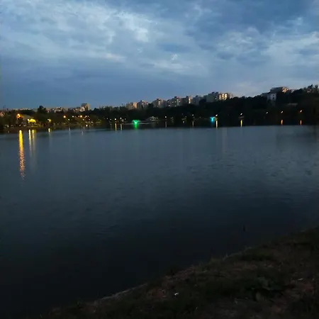 Elena De Inchiriat Bucharest