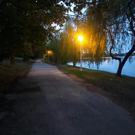 Elena De Inchiriat Vendégház