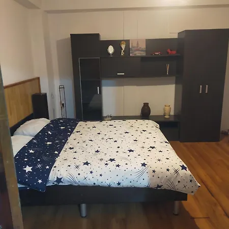 Elena De Inchiriat Pensjonat