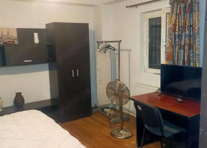 Casa Elena De Inchiriat Pensiune 3*